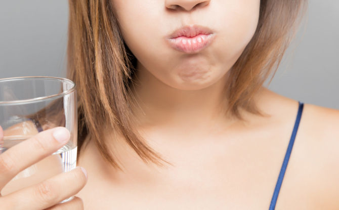 Est-il possible de se rincer la bouche avec du peroxyde d'hydrogène, comment se diluer et se rincer correctement