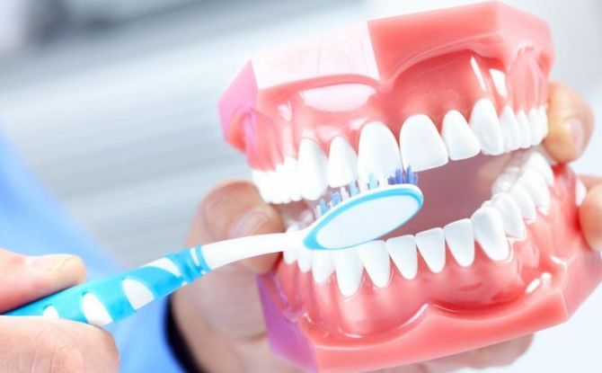 Règles de maintien de l'hygiène buccale