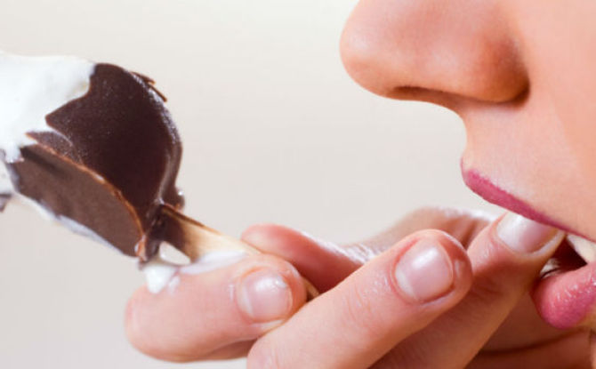 Hypersensibilité des dents: causes, traitement à domicile